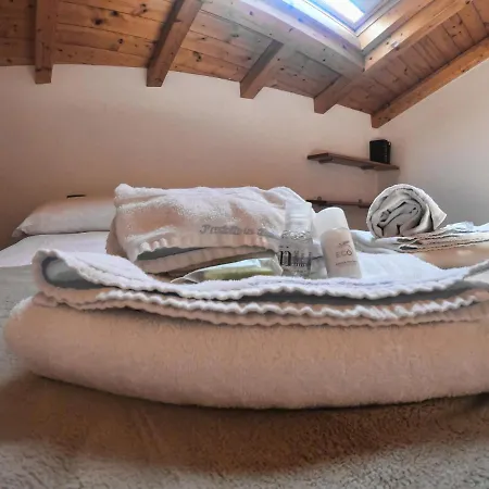 Easy Welcome Green House Regatola Appartement