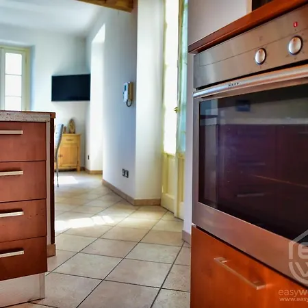 Easy Welcome Green House Regatola Apartment