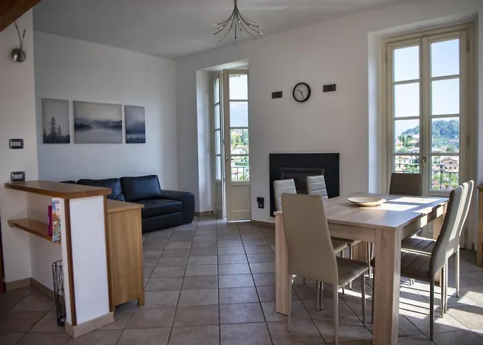 Easy Welcome Green House Regatola